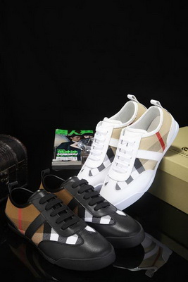 Burberry Fashion Men Sneakers--087